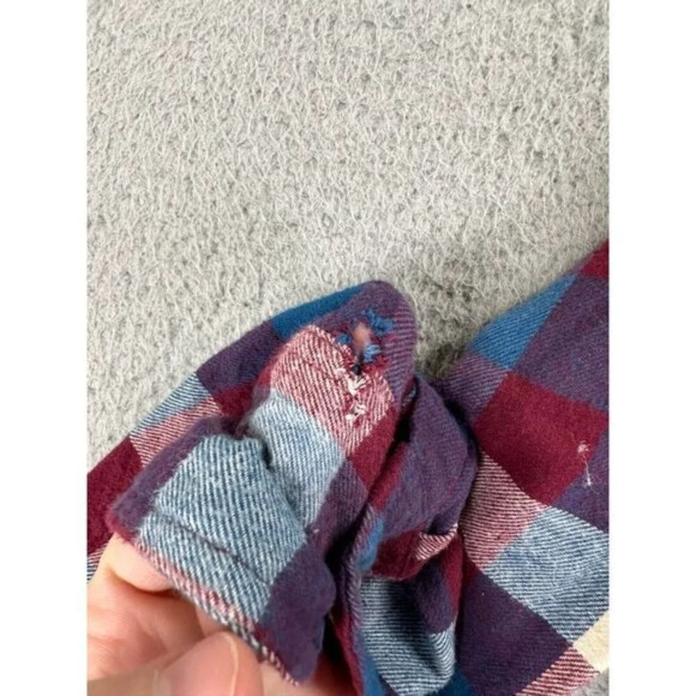 J Crew Flannel Shirt Adult Small Red Blue Plaid Button Up Long Sleeve Cotton Men